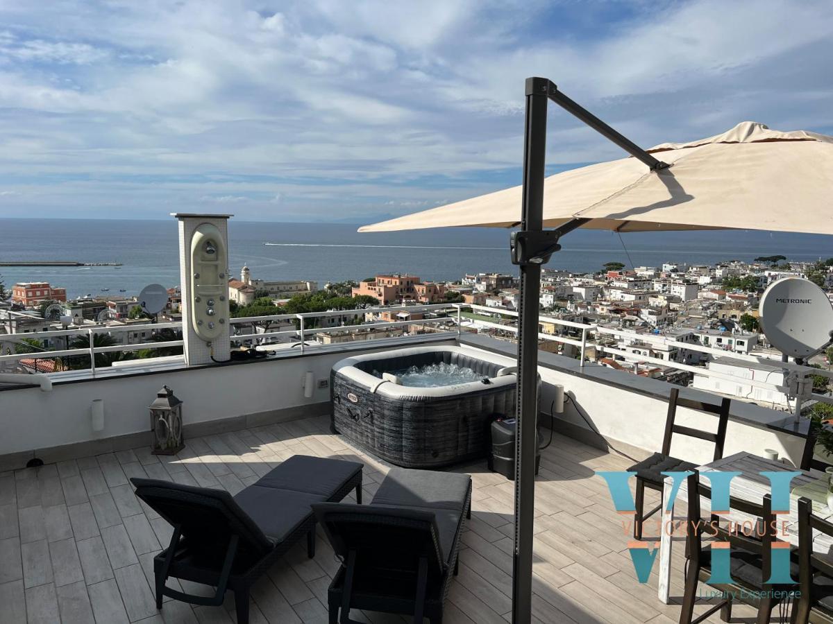 Villa Victory'S Luxury House With Jacuzzi On The Roof à Casamicciola Terme Extérieur photo